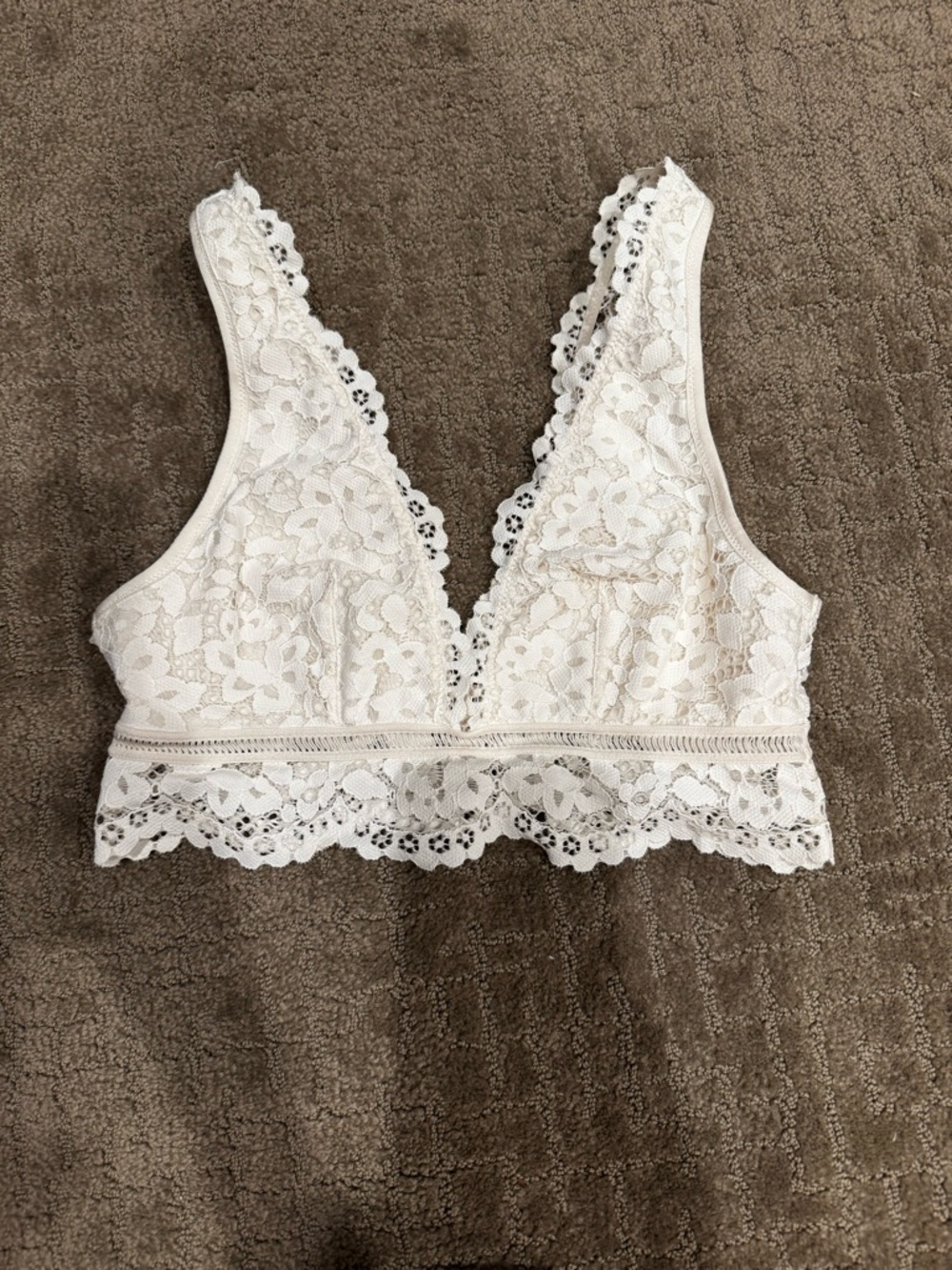 Victoria's Secret Cream Lace Bralette